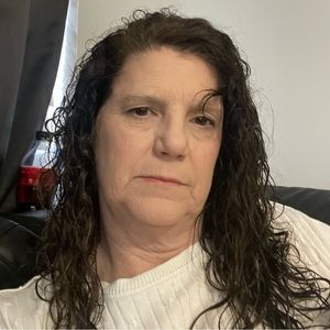 Meet your Posher, Patsy